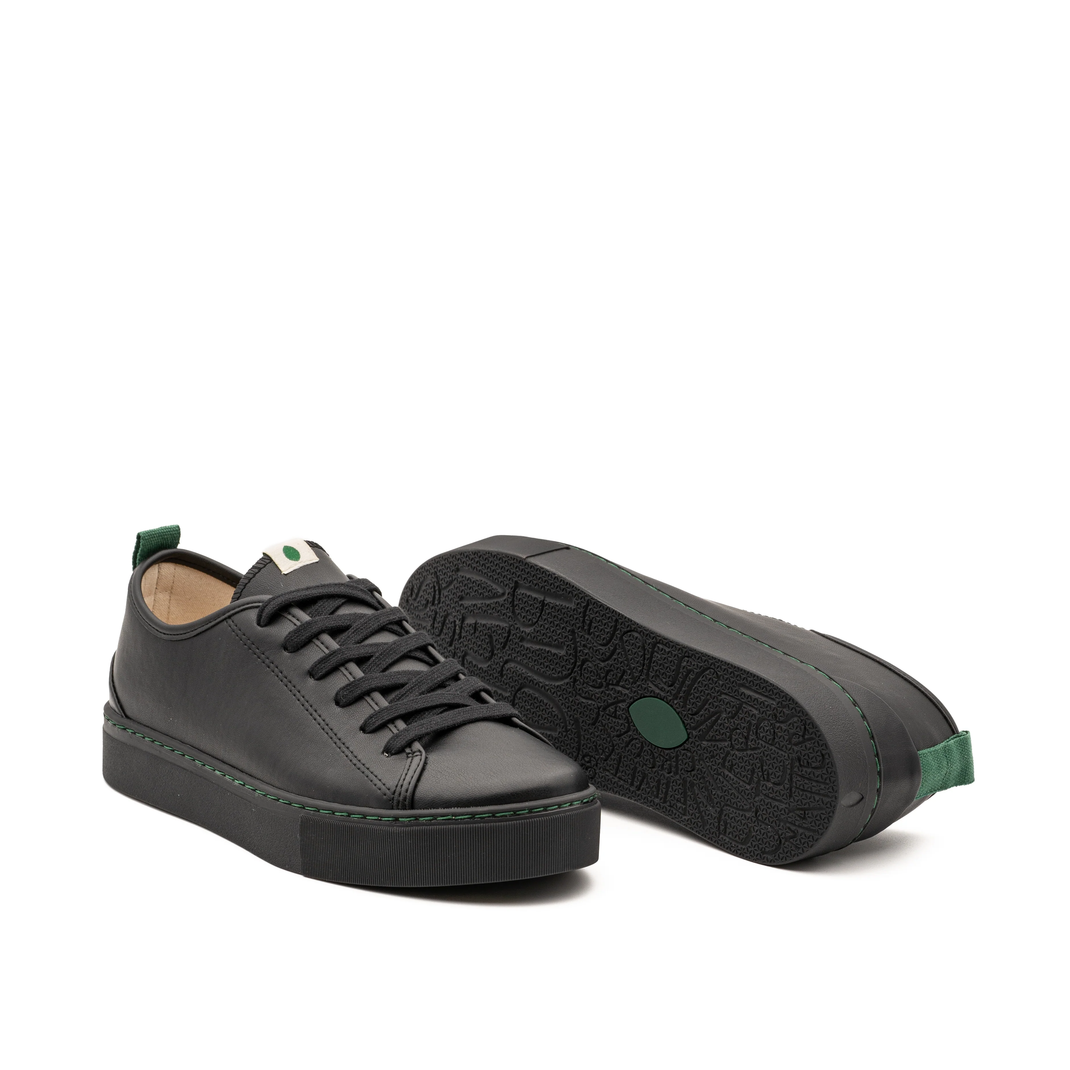 Vegan sneaker bio-veg black NIK003 - Image 2